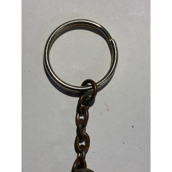 Nintendo The Legend of Zelda Metal Hylian Sheild Key Chain 1994 Bioworld - Picture 2 of 4